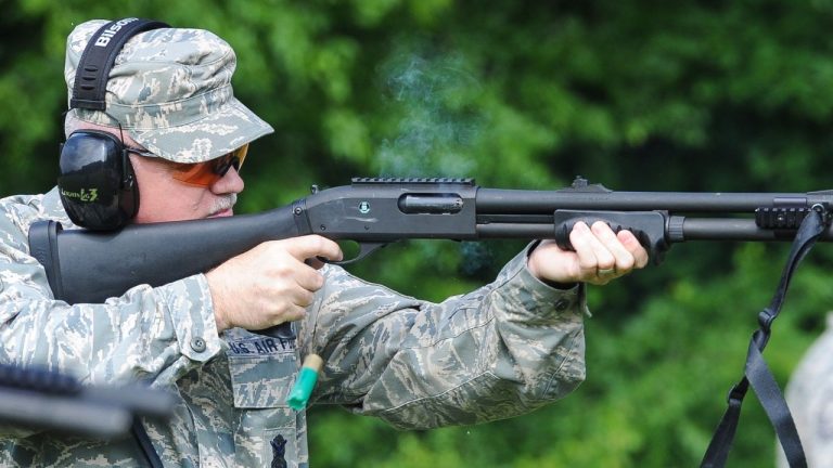 Pistol Grip Shotgun: A Comprehensive Guide
